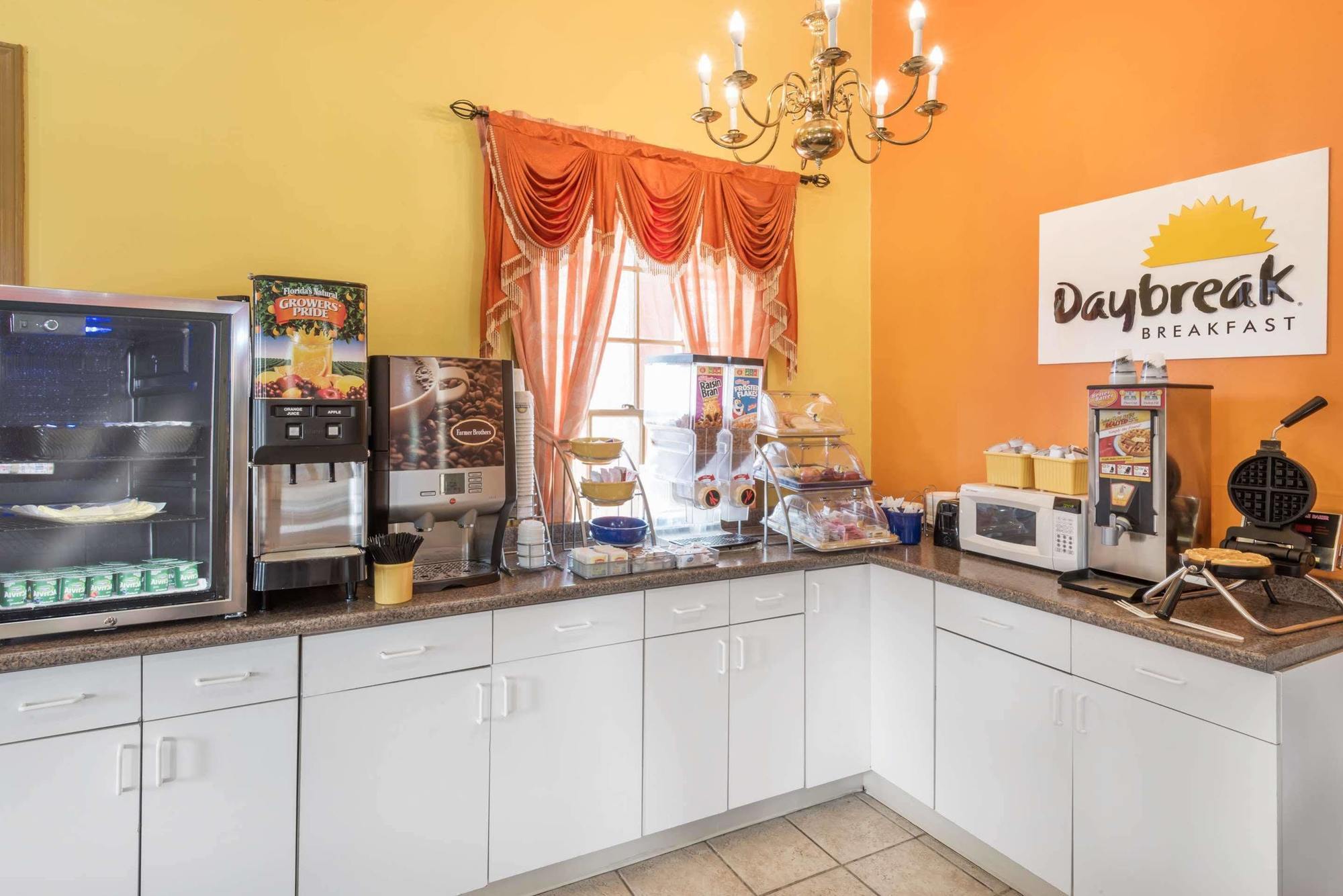 Days Inn By Wyndham Ottawa Ngoại thất bức ảnh